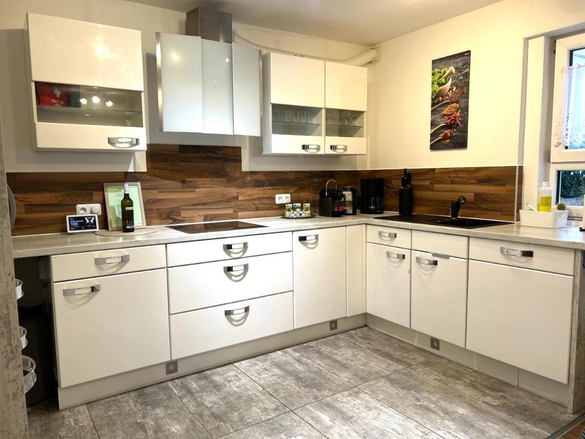Ferienwohnung Am Bodensee- Zentrale Lage, Free Parking And Wifi, 109 M2, Privater Garten, 7 Gaeste, 2X Kingsize Boxspringbett, Familienfreundlich FDH Esterno foto